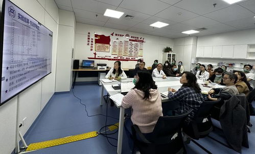 西安市人民醫(yī)院實驗醫(yī)學部舉辦科研課題進展匯報會暨2024年工作動員會 聚焦自然科學研究與試驗發(fā)展，開啟學科建設新篇章